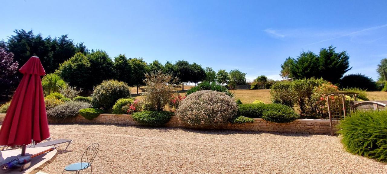 Le Domaine Des Roseraies Monfréville Kültér fotó